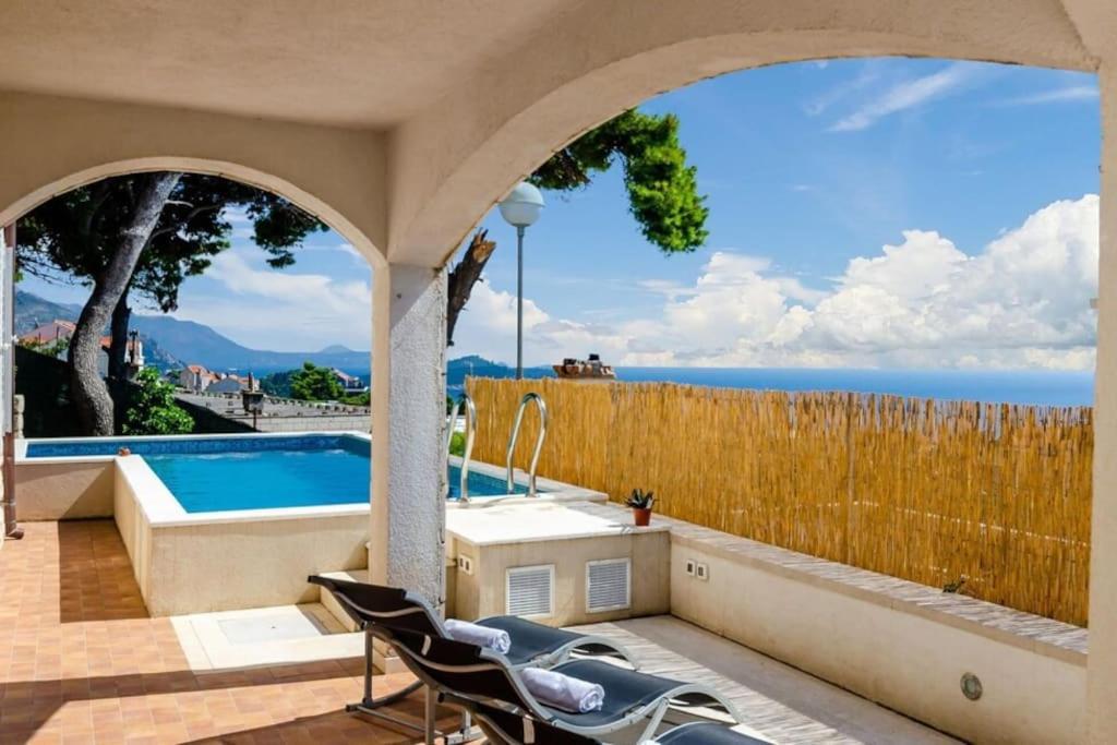 Wave N' Sea Apartment With A Private Pool Dubrovnik Exterior photo